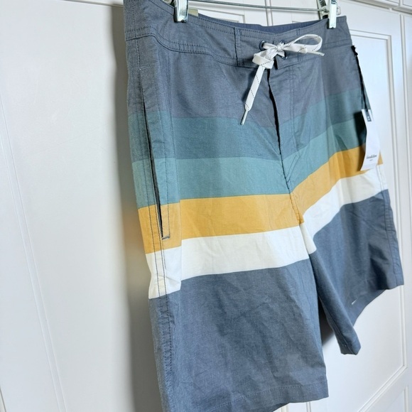 New! Goodfellow & Co. Men's Sz 33 IndigoVector Striped Boardshorts Swim Trunks - Picture 5 of 14